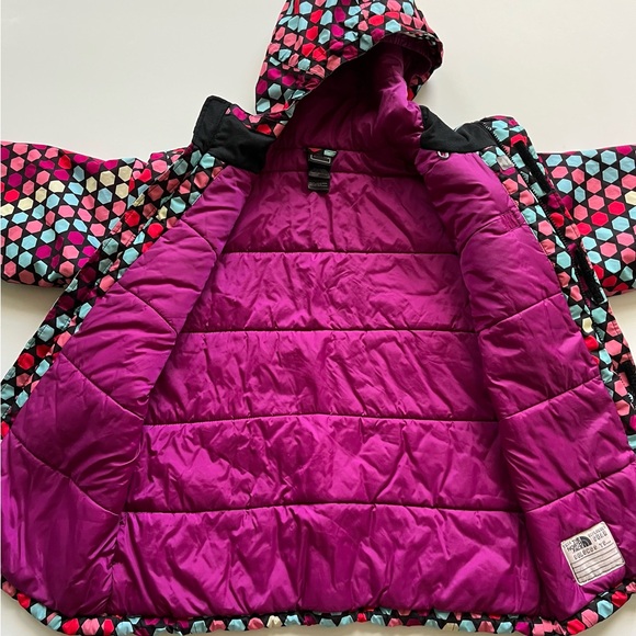 The North Face Insulated Girls Jacket -Size Youth XL - Picture 13 of 16